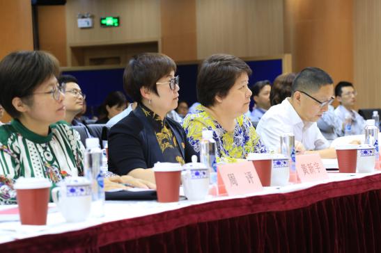 ����18(�й���)�ٷ���վ