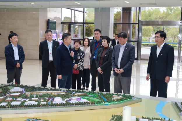 ����18(�й���)�ٷ���վ