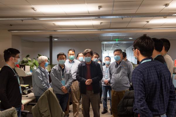 ����18(�й���)�ٷ���վ