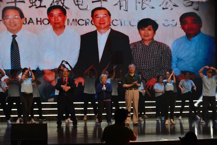 ����18(�й���)�ٷ���վ