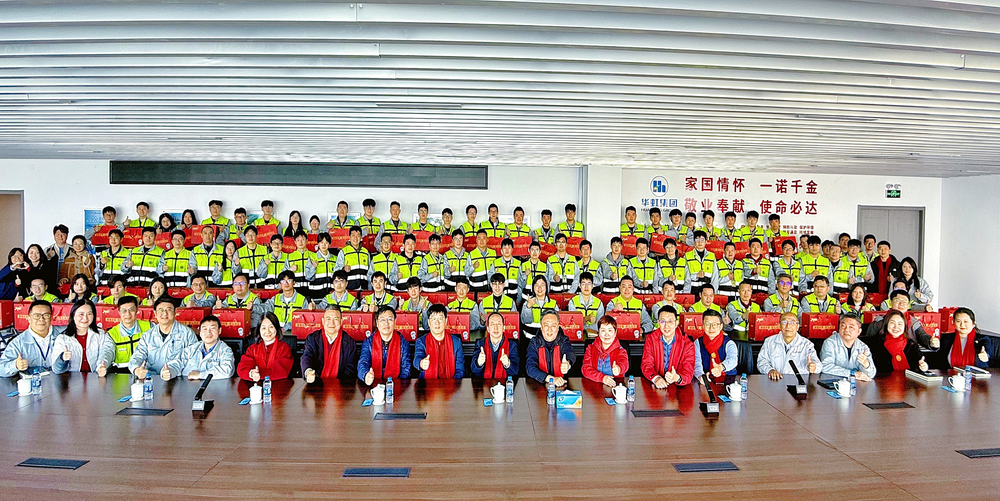 ����18(�й���)�ٷ���վ